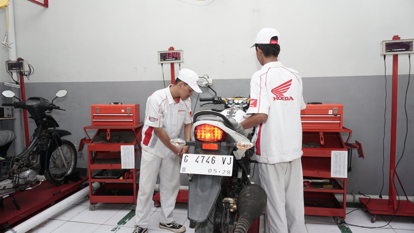 Teknik Sepeda Motor